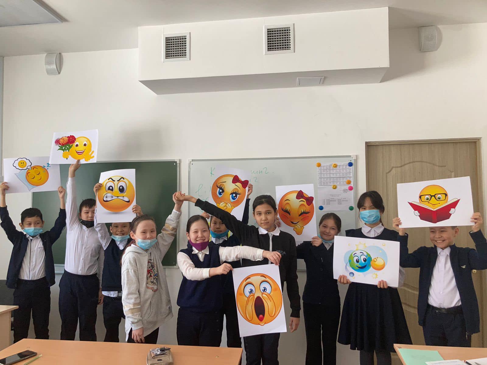 Сынып сағаты: "Біз өзімізді буллинг және мен кибербуллингтен қалай қорғаймыз?»  5 «В» сыныбы